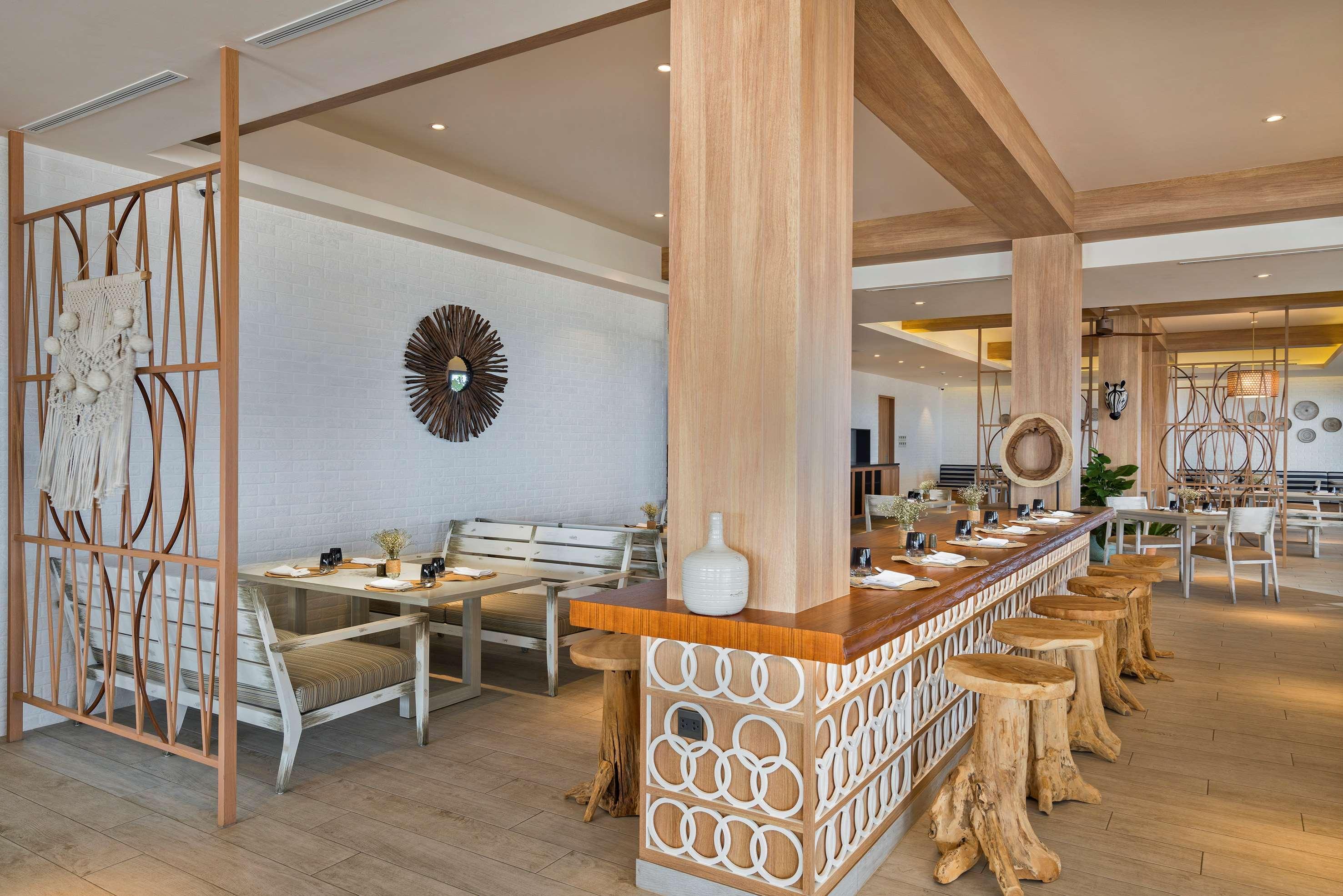 Melia Ho Tram Beach Resort Dış mekan fotoğraf The Beach Club